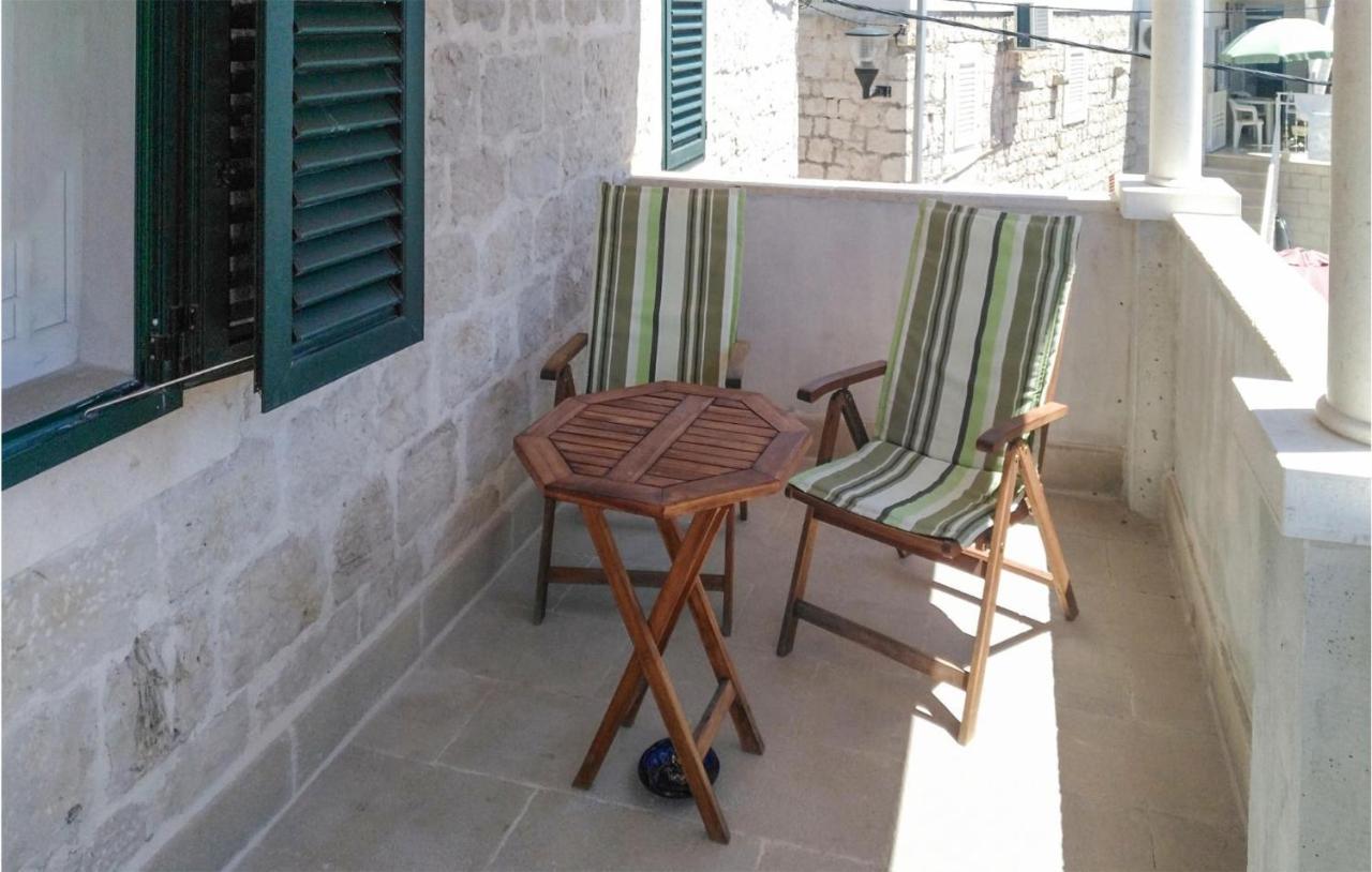 Appartement Beautiful In With 1 Bedrooms Slatine
