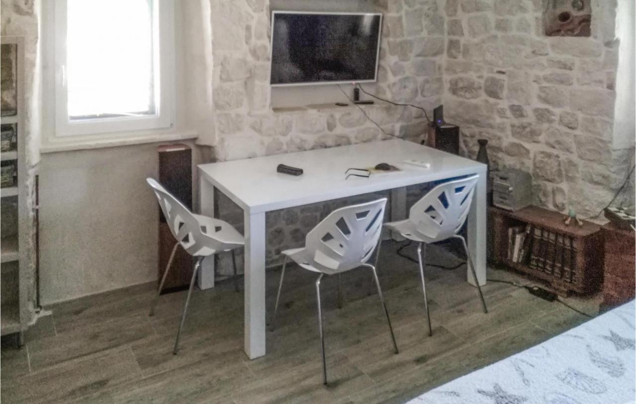 Beautiful In With 1 Bedrooms Appartement